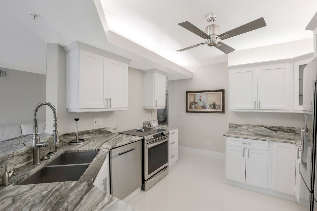 6834 Lantana Bridge Rd #101, Naples, FL 34109