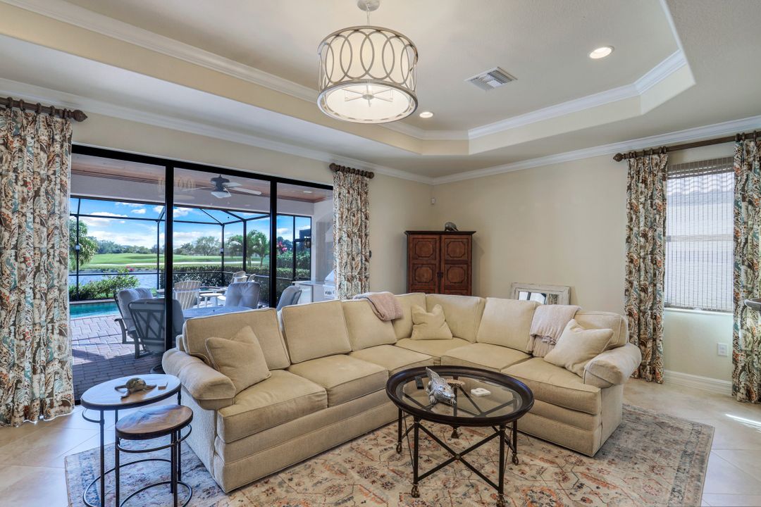 12672 Kinross Ln, Naples, FL 34120