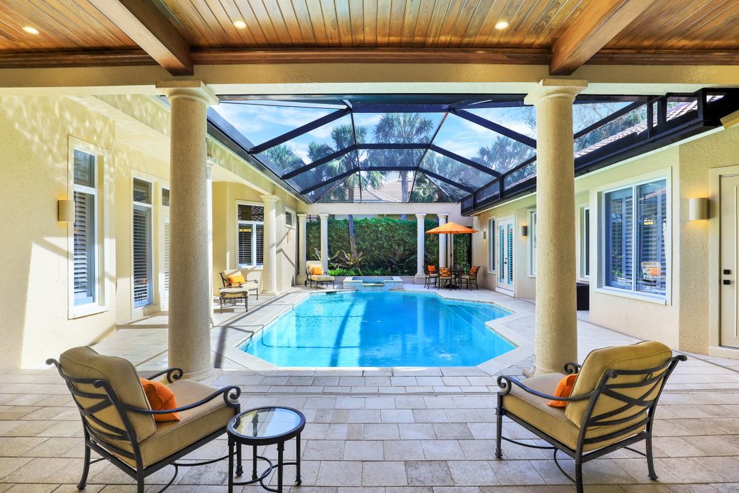 1564 Gormican Ln, Naples, FL 34110