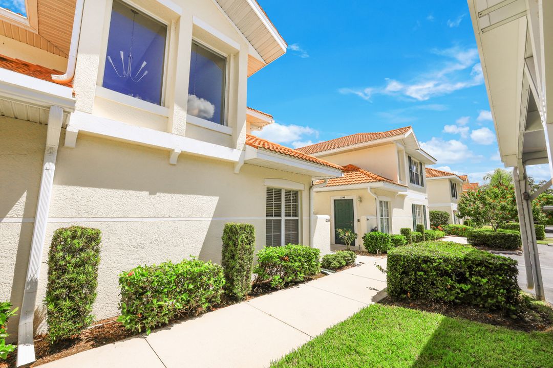 4940 Deerfield Way #203, Naples, FL 34110