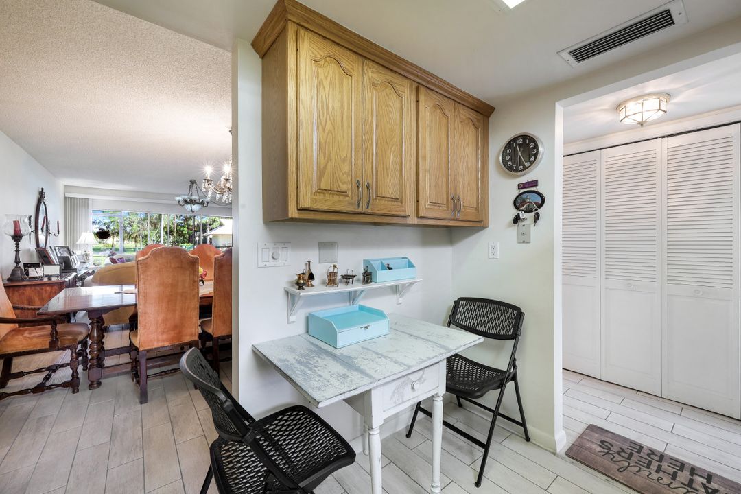 85 St Andrews Blvd #106, Naples, FL 34113