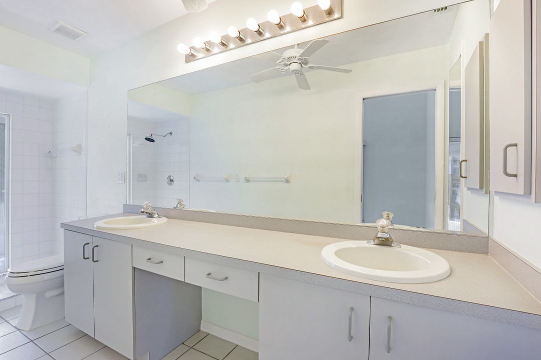 1004 McGregor Park Cir, Fort Myers, FL 33908