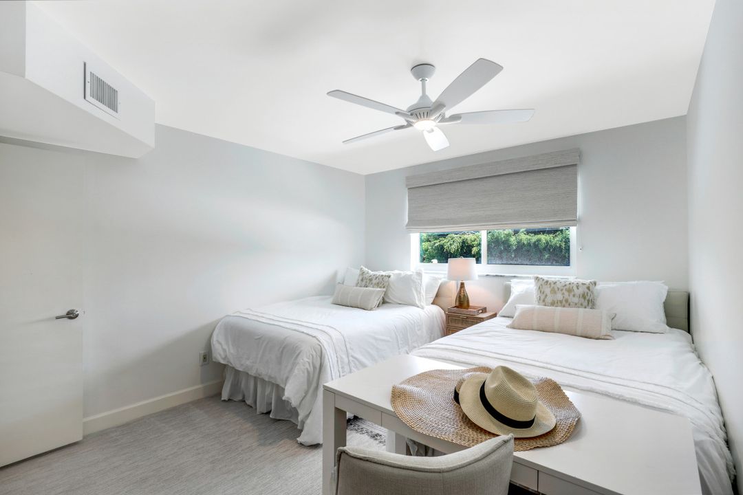 262 Banyan Blvd #262, Naples, FL 34102