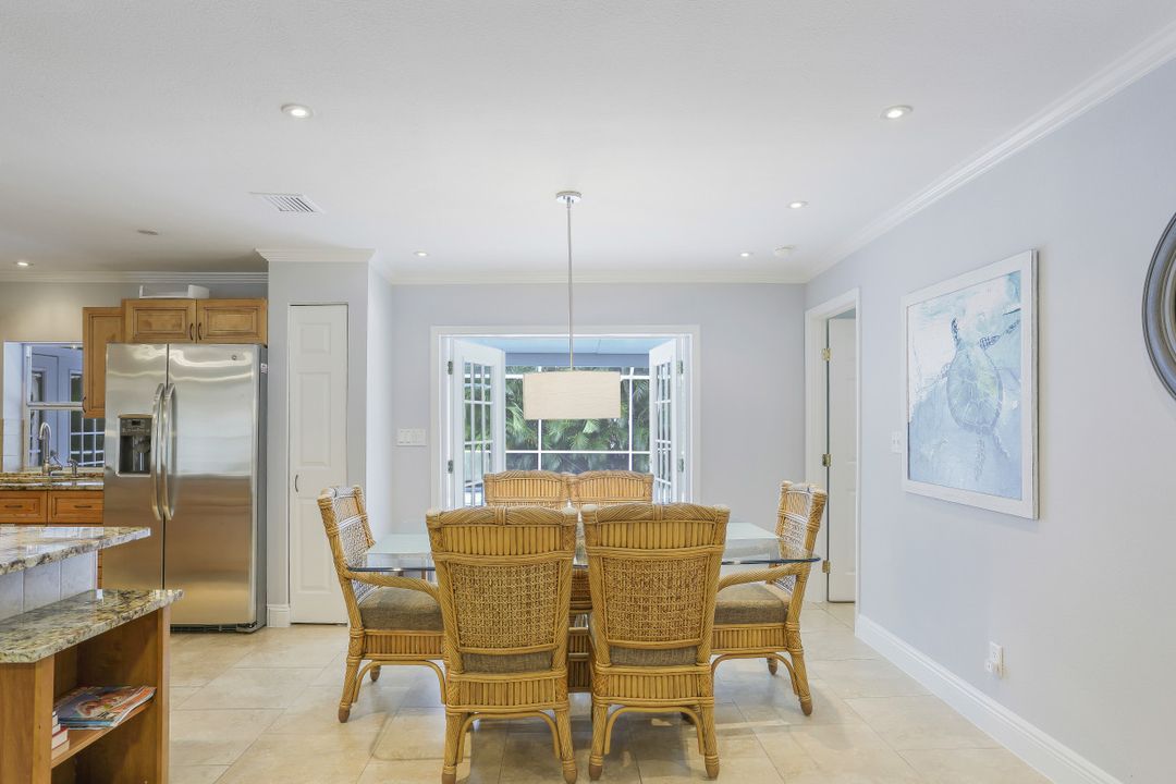 318 Sand Hill St, Marco Island, FL 34145