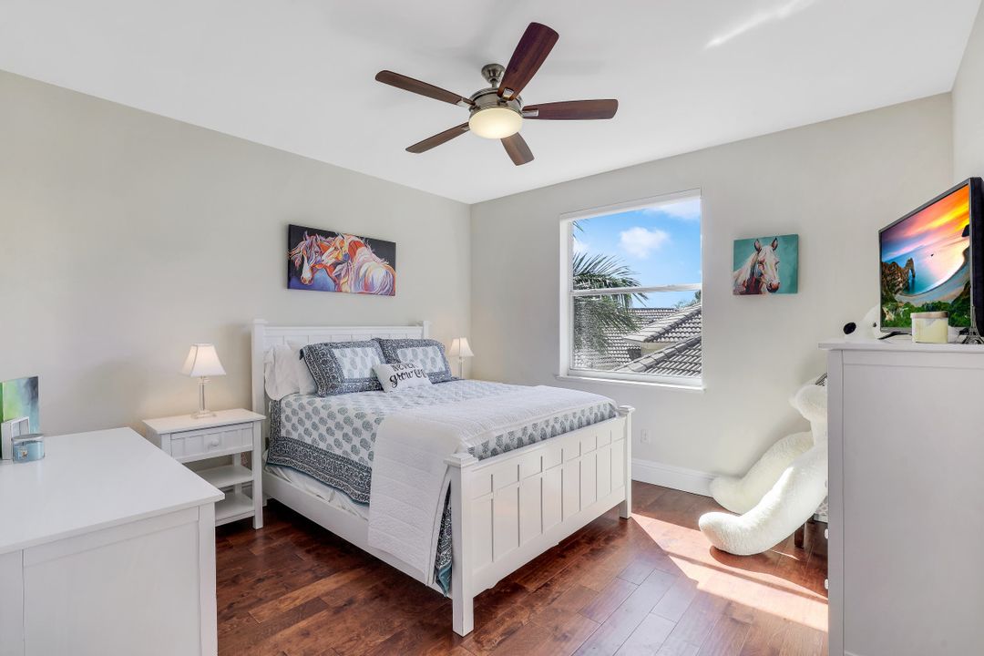 9699 Wilshire Lakes Blvd, Naples, FL 34109