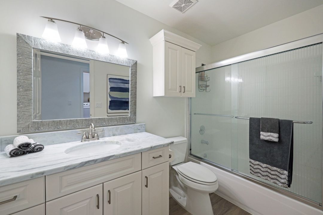 24820 Lakemont Cove Ln #201, Bonita Springs, FL 34134