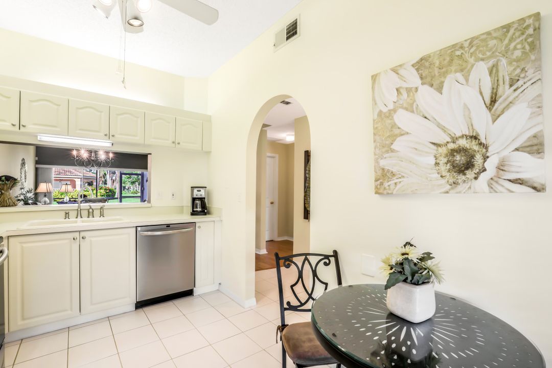 565 Augusta Blvd  #2-4, Naples, FL 34113