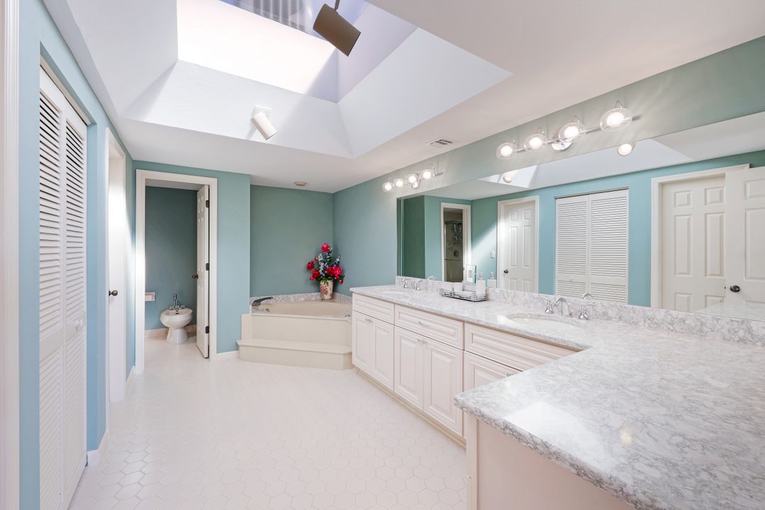 6360 Pelican Bay Blvd #PH 2C, Naples, FL 34108