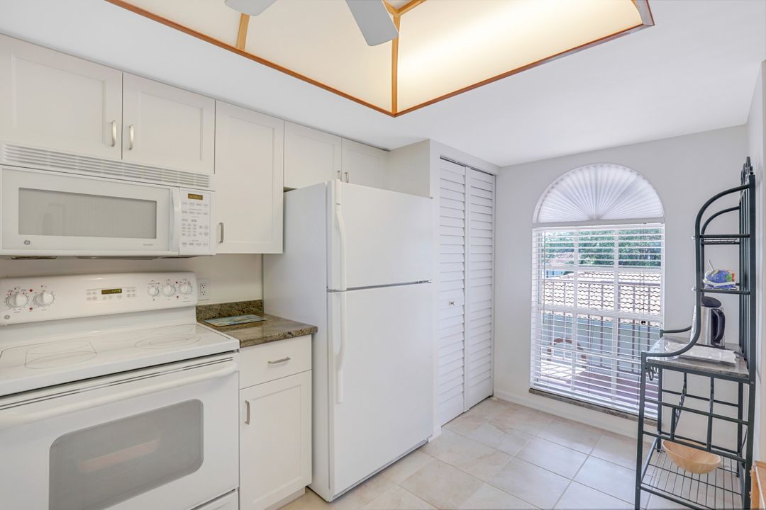 517 Mardel Dr #208, Naples, FL 34104