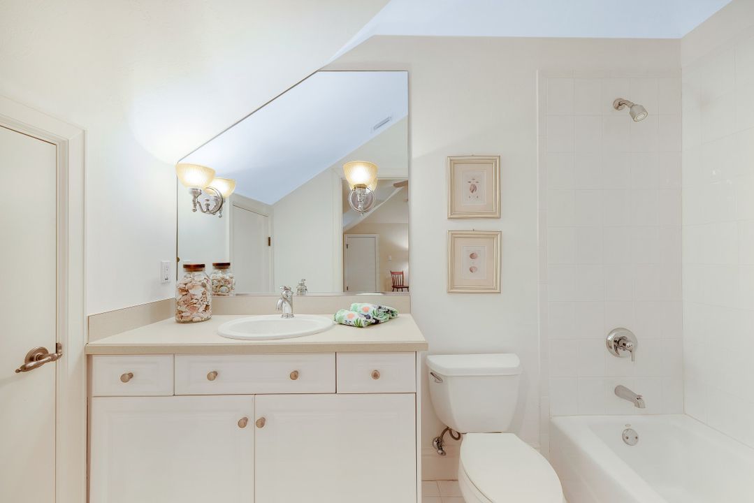 16600 Bear Cub Ct, Fort Myers, FL 33908