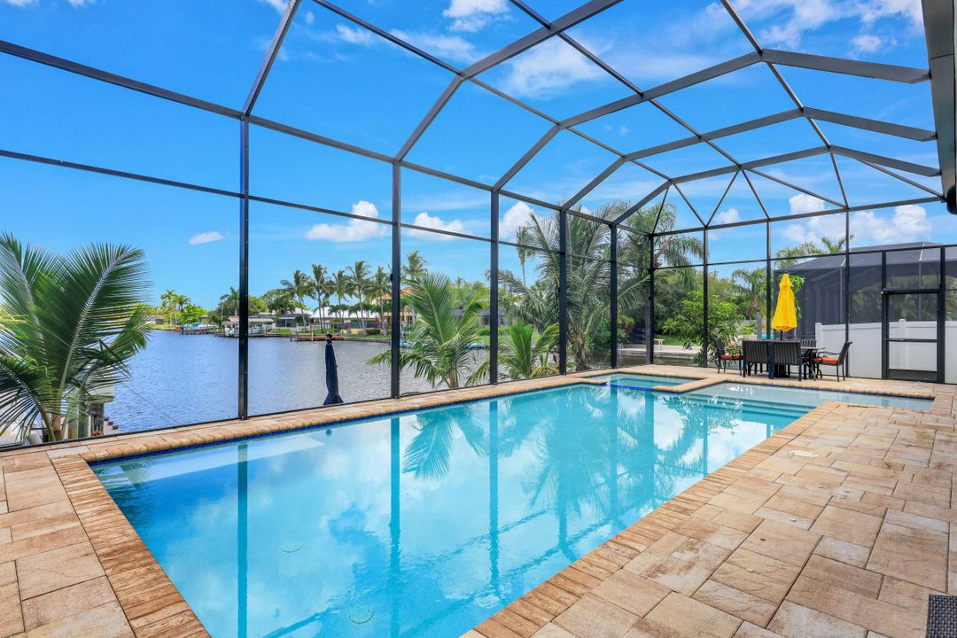 4812 Pelican Blvd, Cape Coral, FL 33914