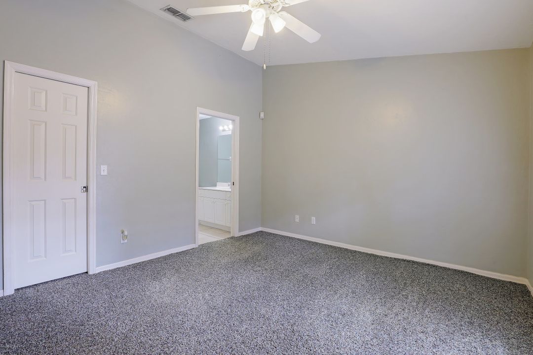 3795 10th Ave SE, Naples, FL 34117