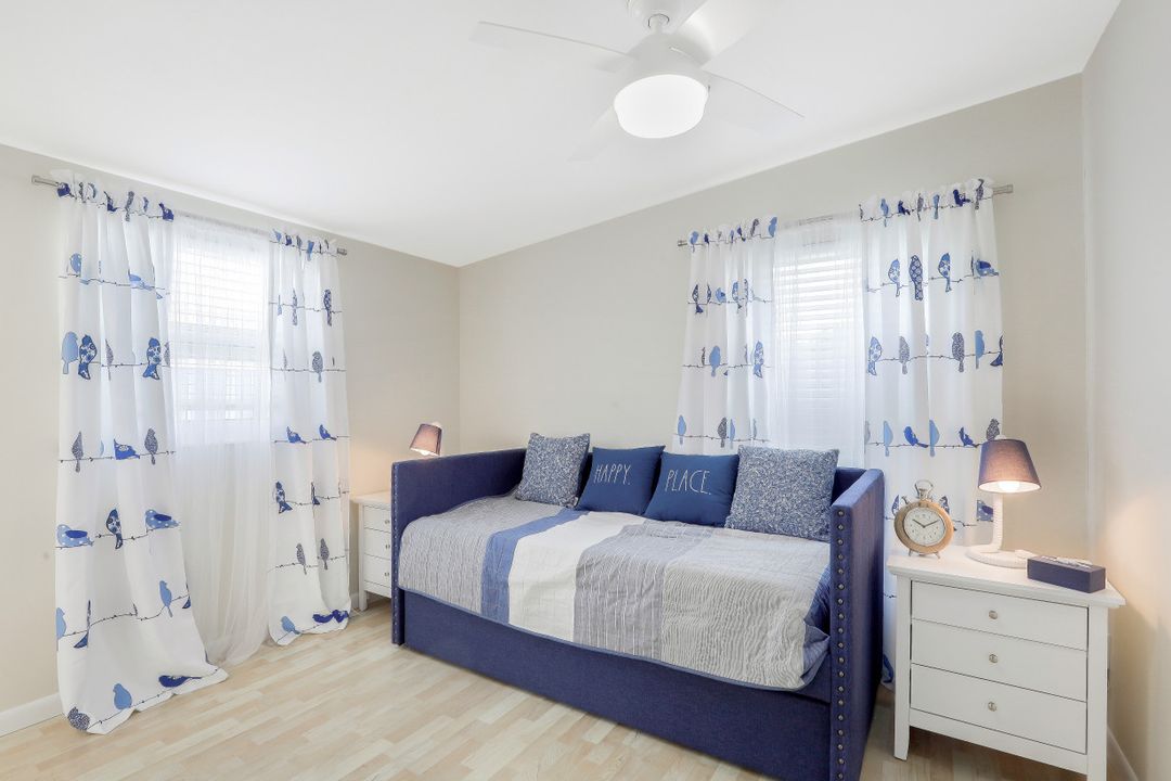 1236 Wisconsin Dr, Naples, FL 34103