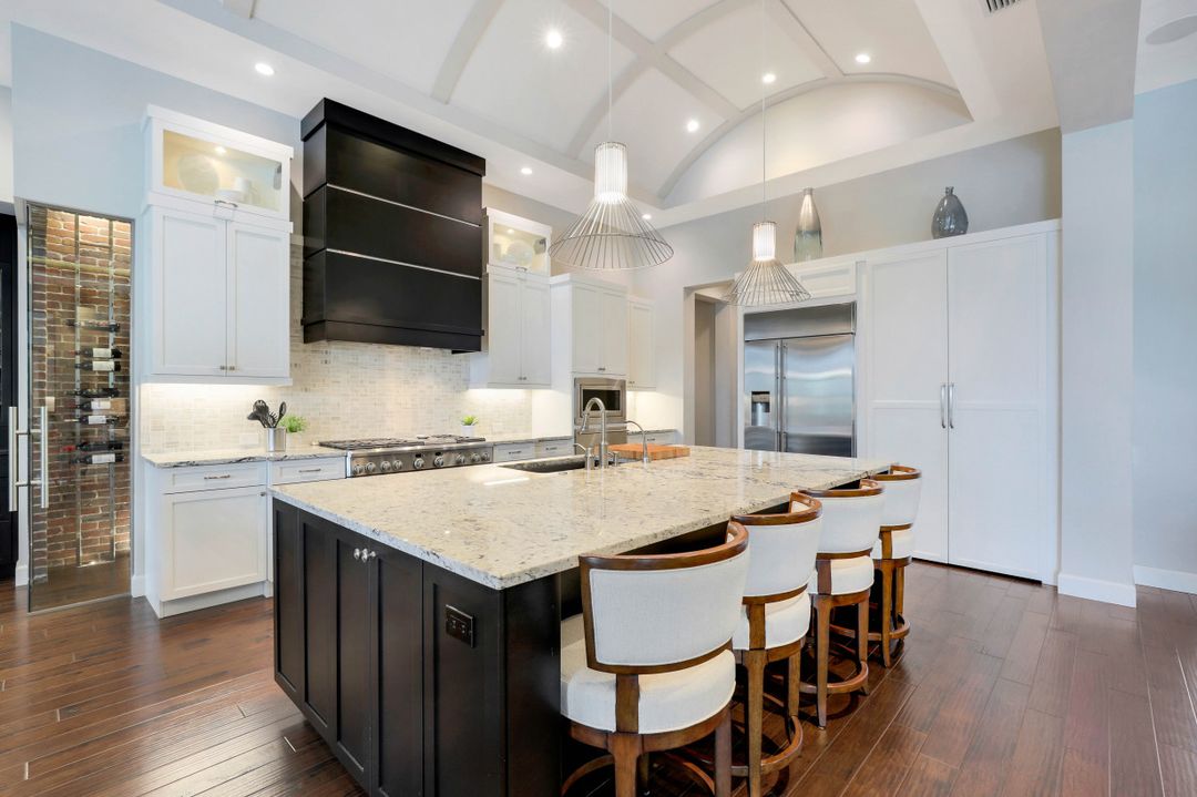 11824 Via Salerno Way, Miromar Lakes, FL 33913