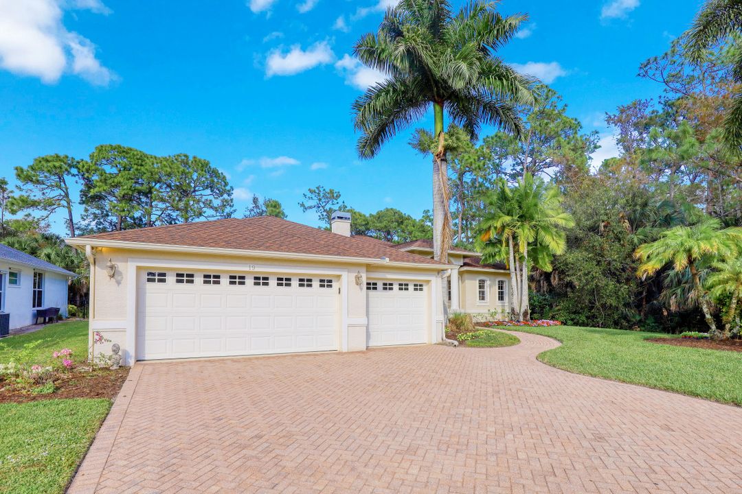 19 Heritage Way, Naples, FL 34110