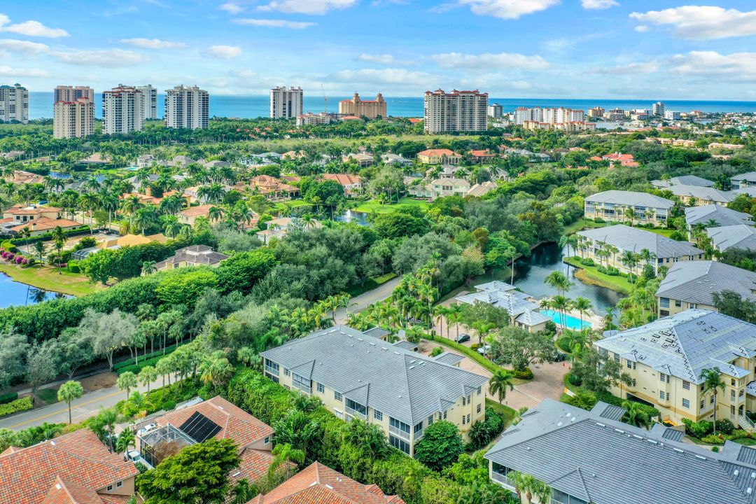 700 Bentwater Cir #103, Naples, FL 34108