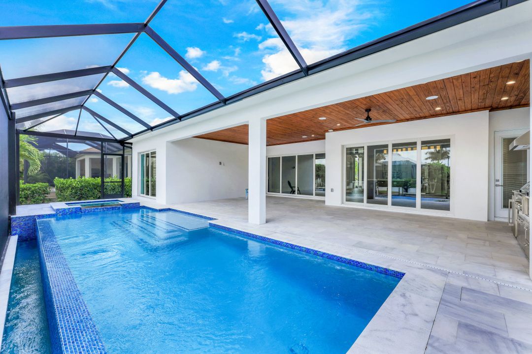 5311 Mayfair Ct, Cape Coral, FL 33904