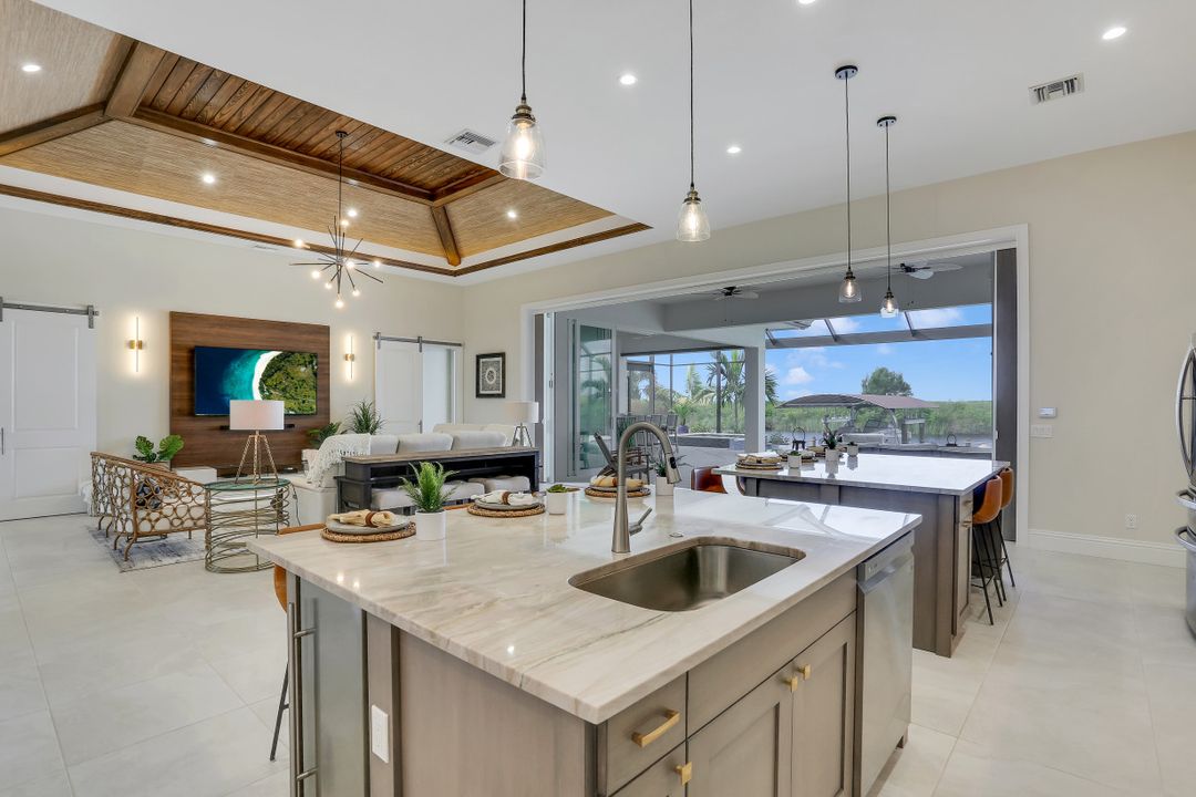 3236 Surfside Blvd, Cape Coral, FL 33914