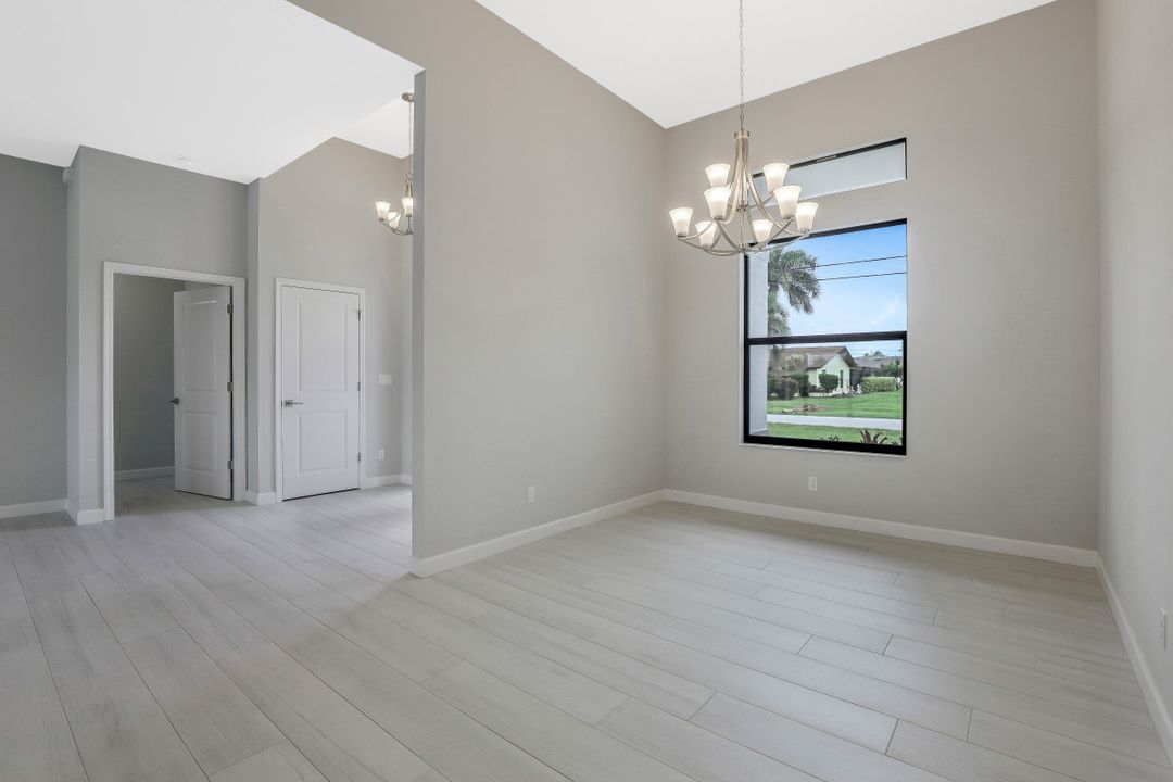 1113 SE 32nd Terrace, Cape Coral, FL 33904