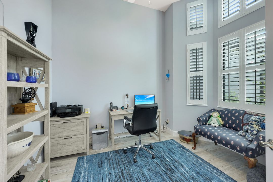 2103 SW 52nd St, Cape Coral, FL 33914