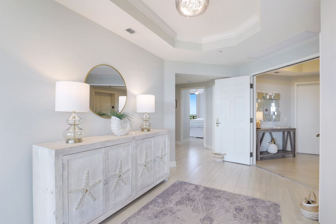 445 Cove Tower Dr #902, Naples, FL 34110