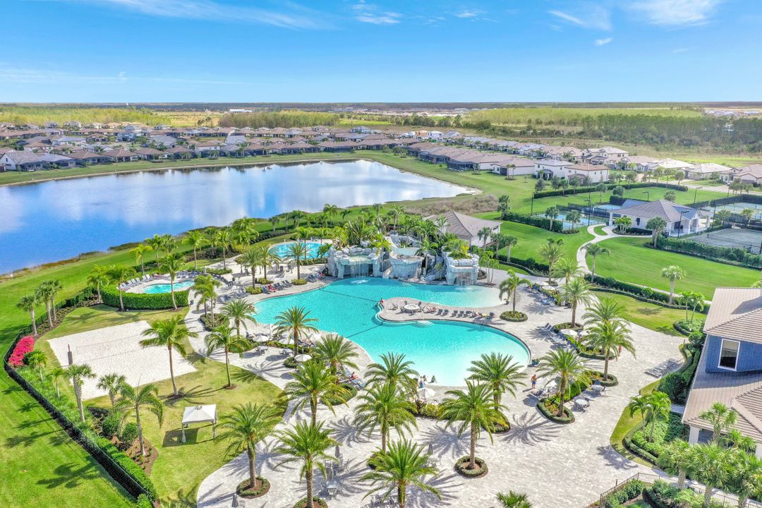 17444 Newberry Ln, Estero, FL 33928