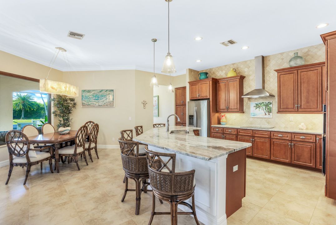 2030 El Dorado Pkwy W, Cape Coral, FL 33914