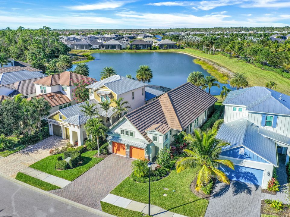 14167 Nautica Ct, Naples, FL 34114