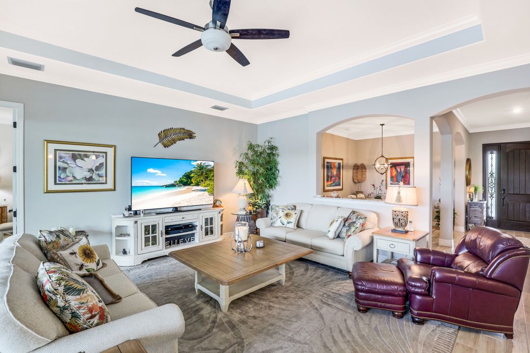 28020 Kerry Ct, Bonita Springs, FL 34135