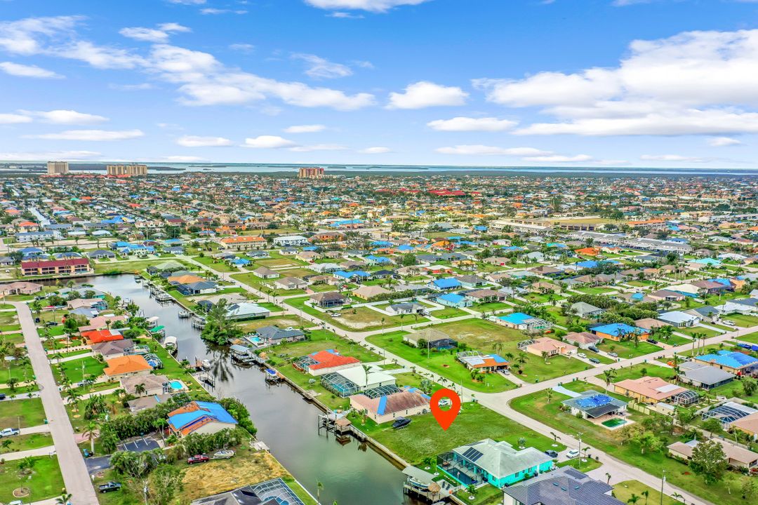 4525 SW 11th Ave, Cape Coral, FL 33914