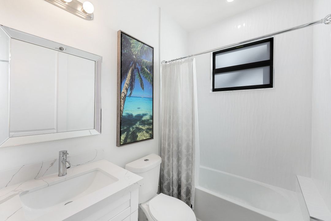 1030 22nd Ave NE, Naples, FL 34120