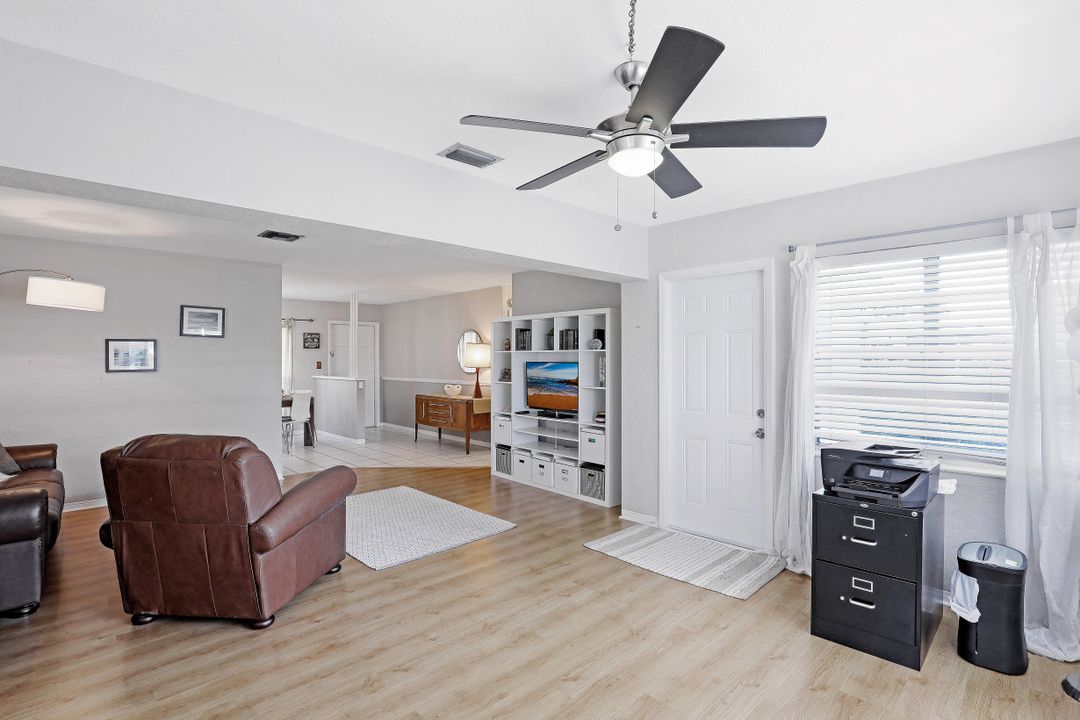 1442 Byron Rd, Fort Myers, FL 33919