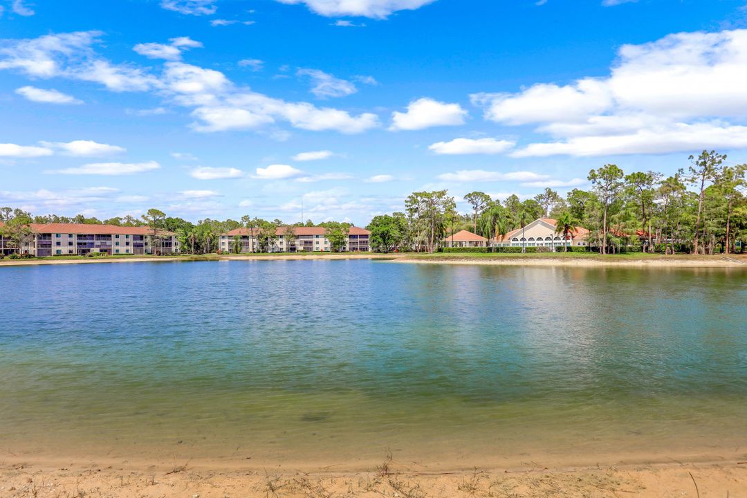 5716 Deauville Cir, Naples, FL 34112