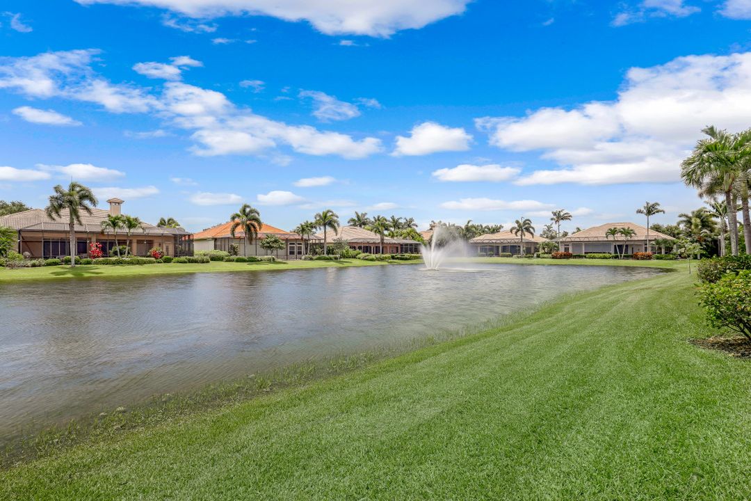 5666 Sago Ct, Naples, FL 34119