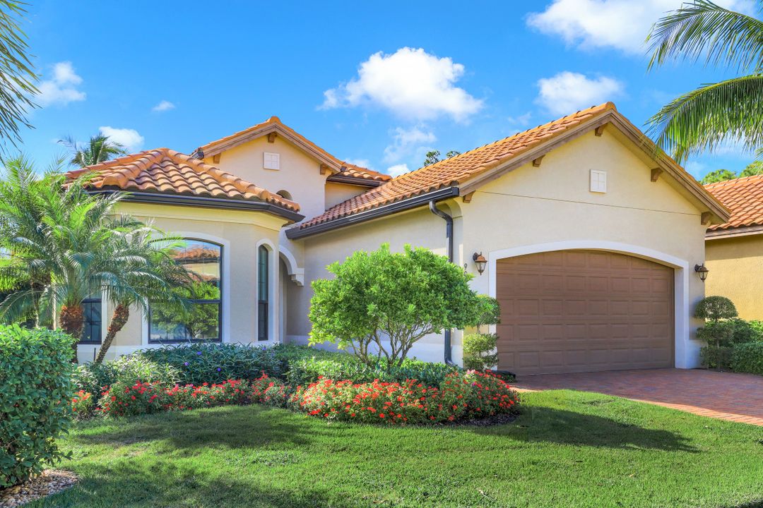 9021 Isla Bella Cir, Bonita Springs, FL 34135