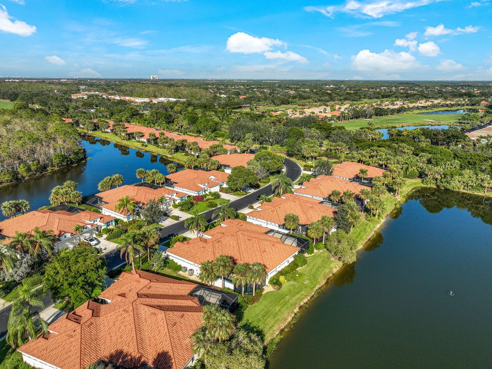 10304 Cape Roman Rd, Bonita Springs, FL 34135