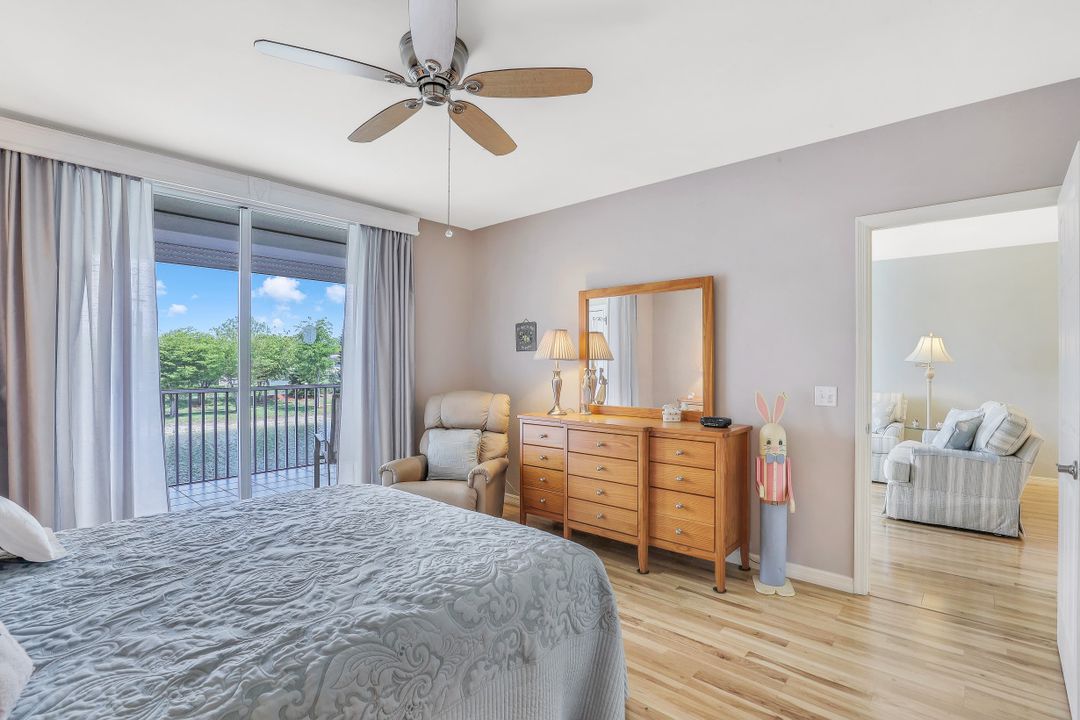 14901 Park Lake Dr #202, Fort Myers, FL 33919