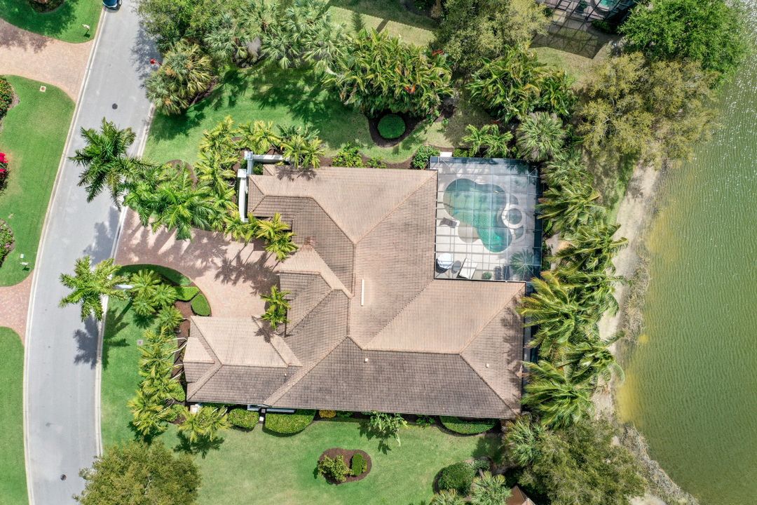 22240 Wood Run Ct, Bonita Springs, FL 34135