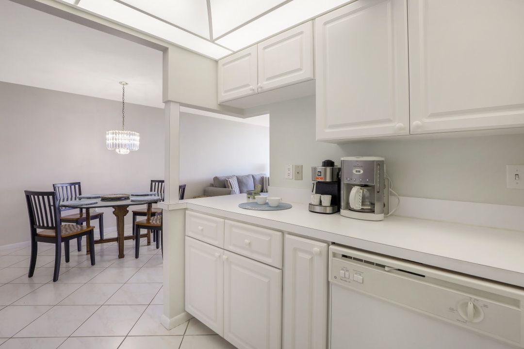 320 Seaview Ct #510, Marco Island, FL 34145