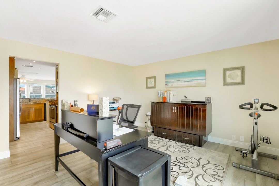 1642 Rainbow Ct, Marco Island, FL 34145