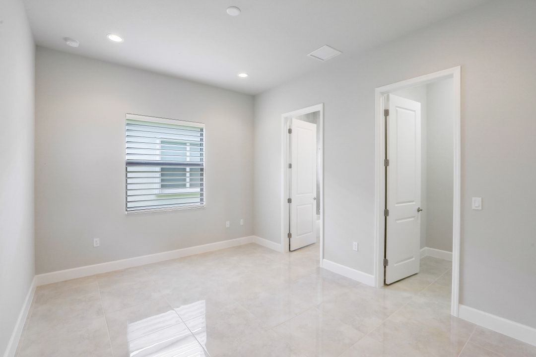 28613 Sicily Loop, Bonita Springs, FL 34135