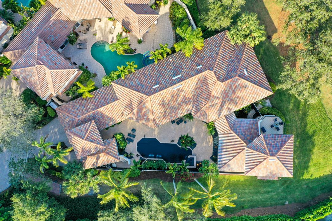 1108 Grand Isle Dr, Naples, FL 34108