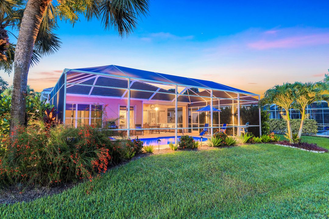 6117 Highwood Park Ln, Naples, FL 34110