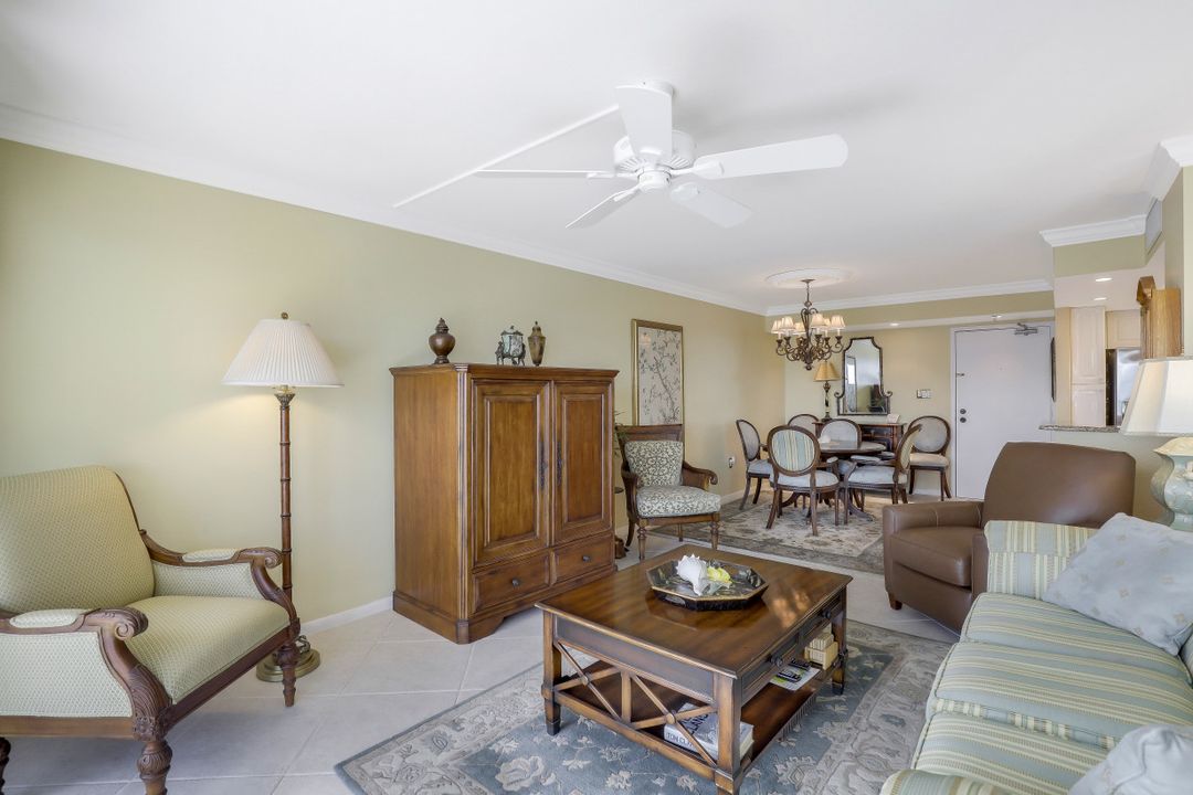 260 Seaview Ct #709, Marco Island, FL 34145