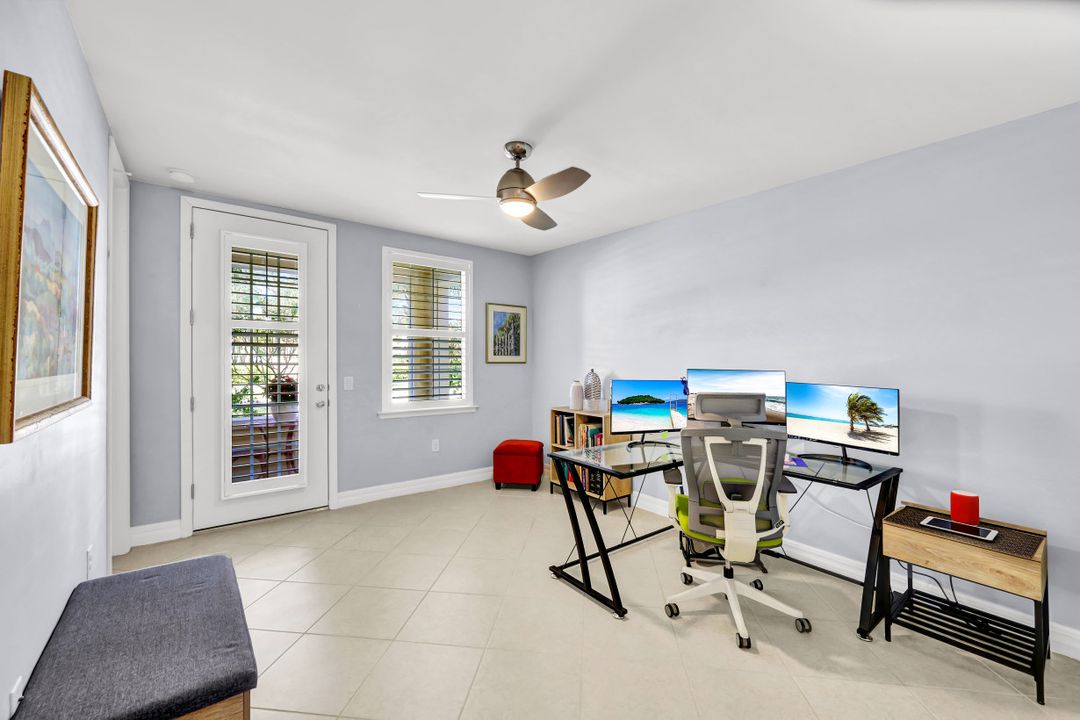 15247 Laughing Gull Ln, Bonita Springs, FL 34135