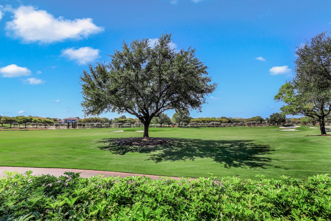 16812 Brightling Way, Naples, FL 34110