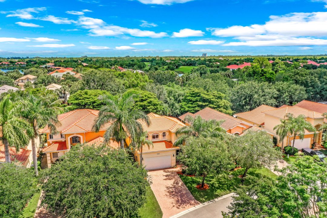 8330 Sumner Ave, Fort Myers, FL 33908