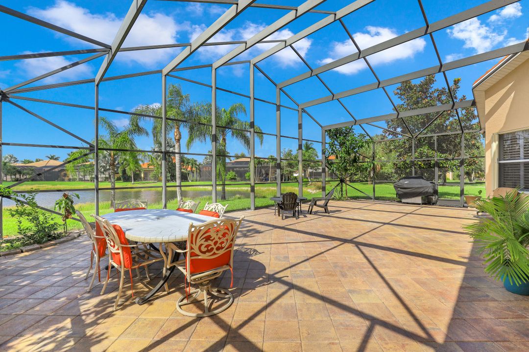 19440 Caladesi Dr, Fort Myers, FL 33967