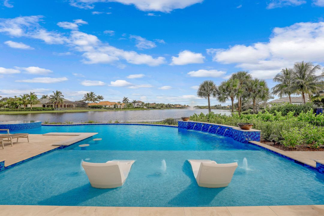 5937 Sunnyslope Dr, Naples, FL 34119