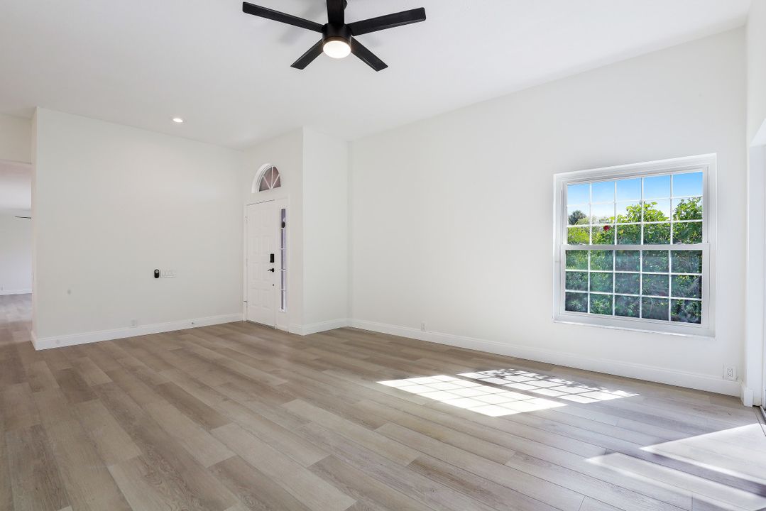 4414 Turnberry Ct, Bradenton, FL 34210